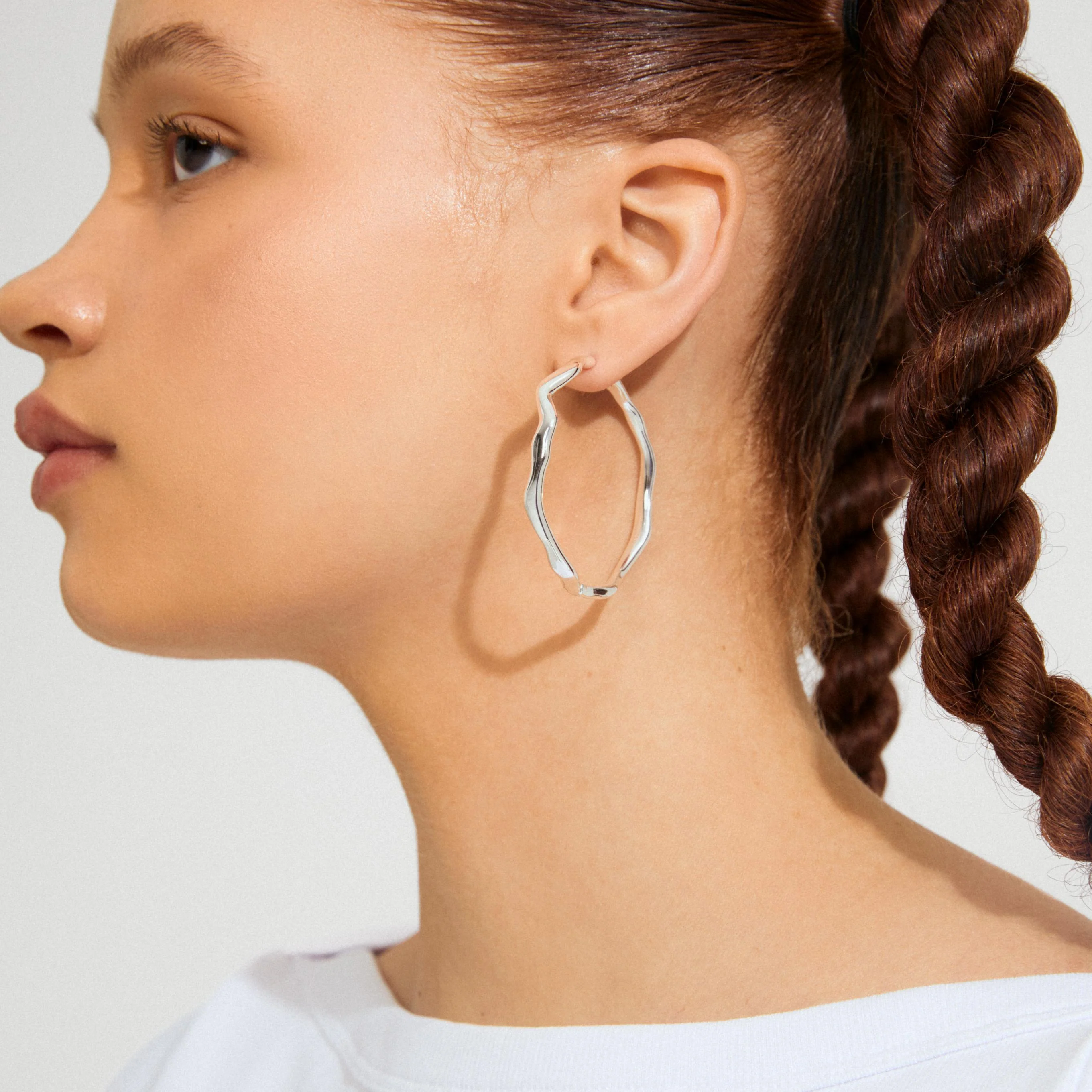 LARKIN recycled large wavy hoop earrings - Image 6