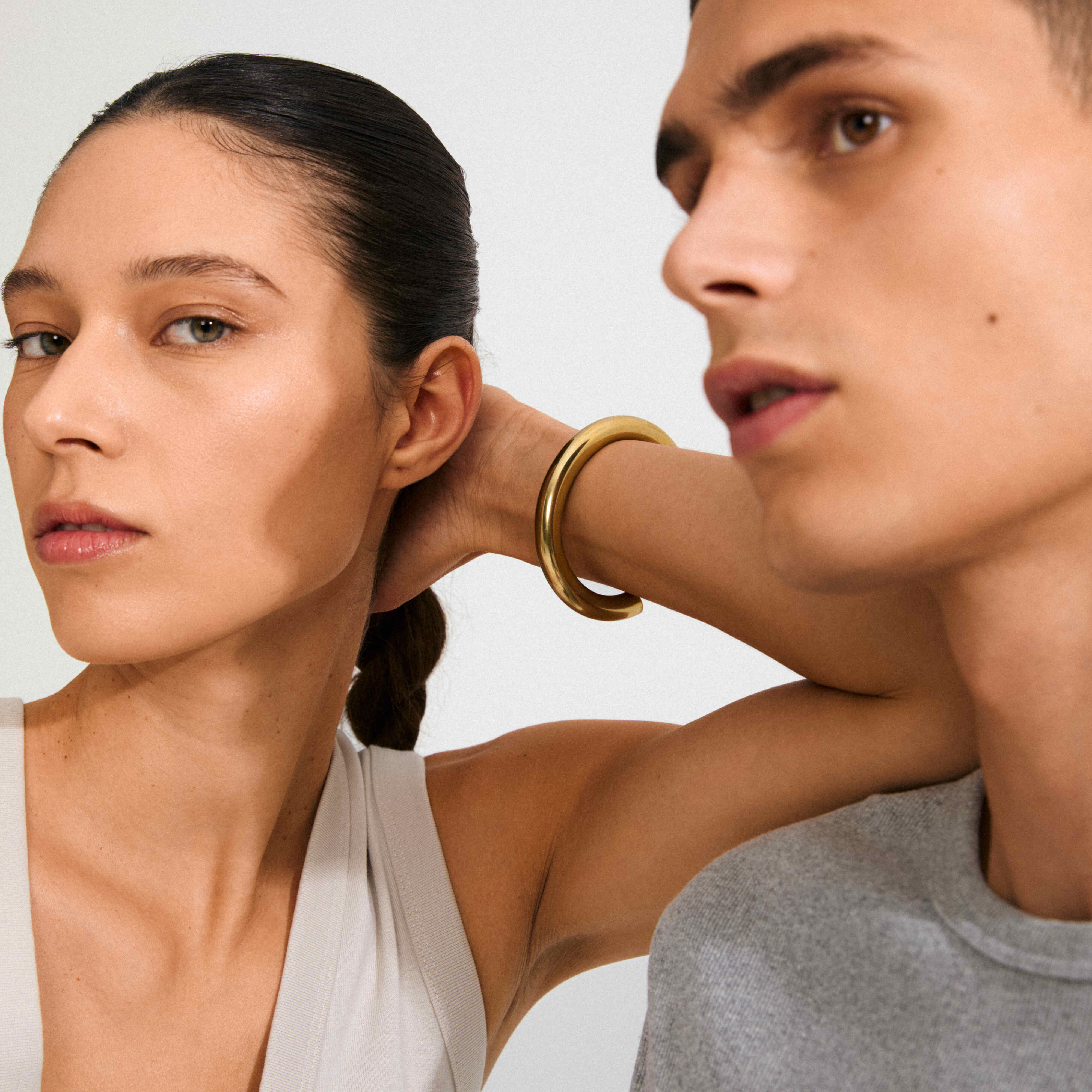 PHASE recycled chunky bangle bracelet - Image 3