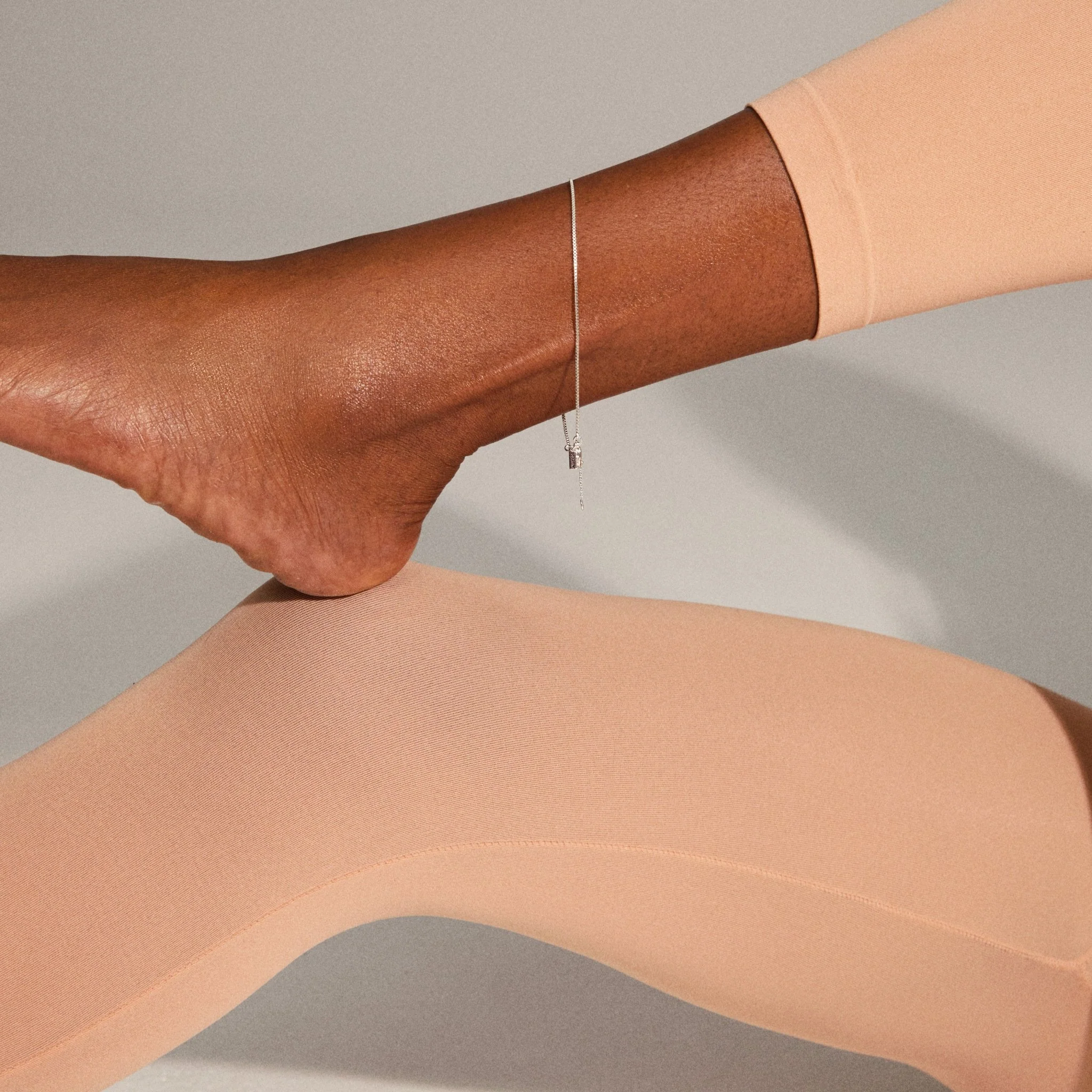 The Pilgrim Ankle Chain - 23 cm - Image 5