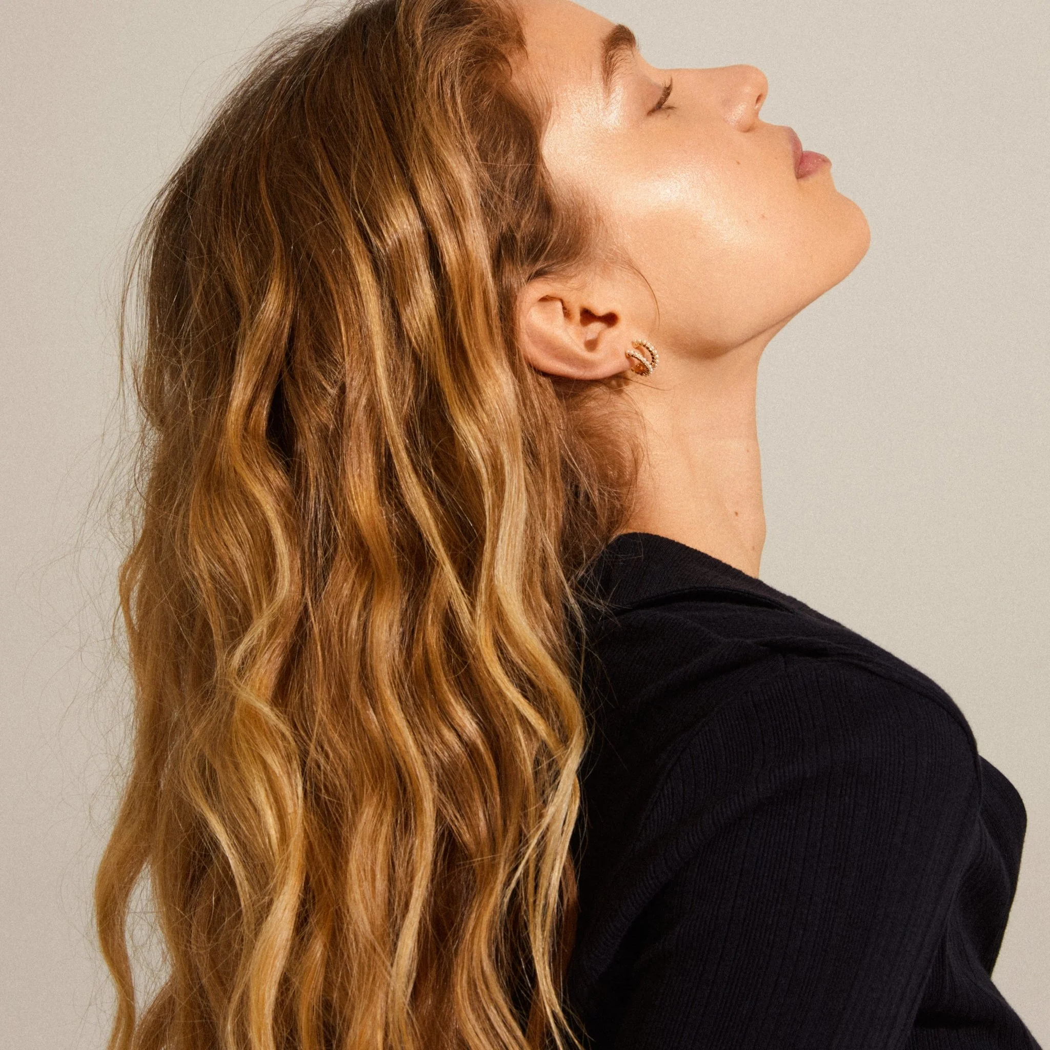 Ekta Pearl Hoops - Image 3